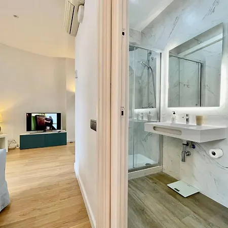 The Gaudi Ii Apartment *