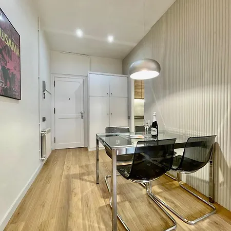 Barcelonaforrent The Gaudi Suites Apartament Barcelona